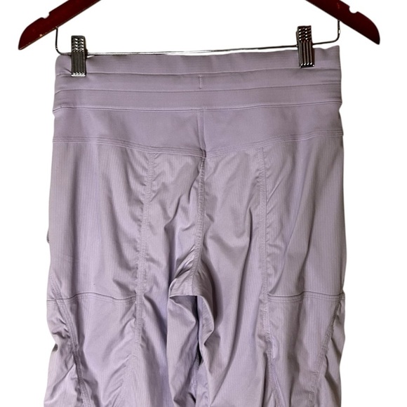 Lululemon Studio Crop *No Liner Cool Breeze- Size 4 - Picture 12 of 16
